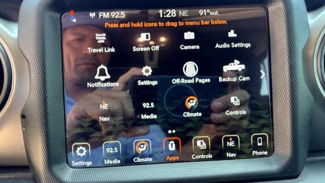 2022 Jeep Gladiator Willys Sport