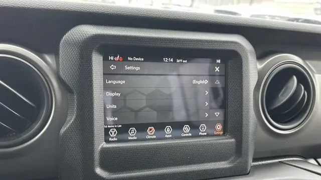 2022 Jeep Gladiator Sport