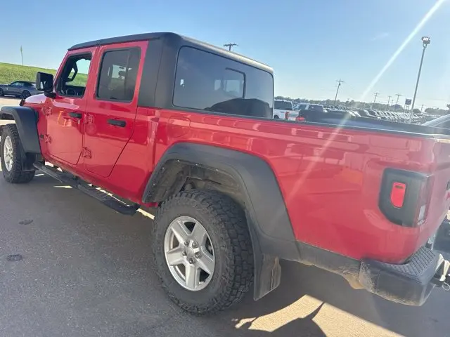 2023 Jeep Gladiator - $28,800
