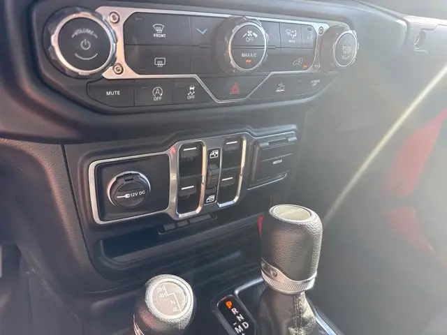 2023 Jeep Gladiator - $28,800