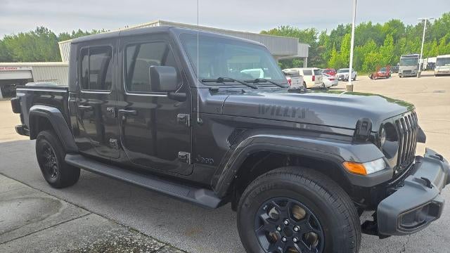 2023 Jeep Gladiator Sport