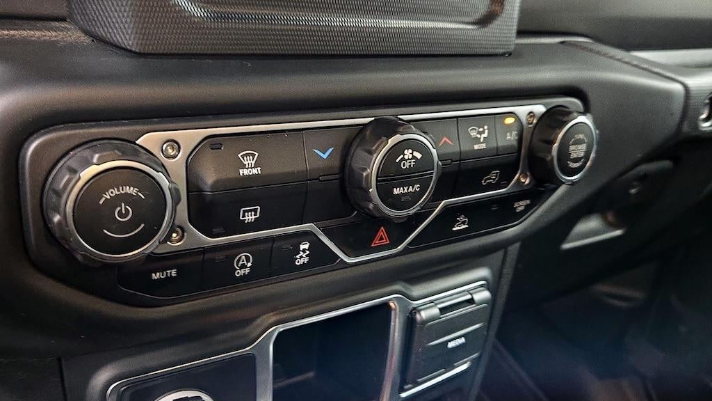 2023 Jeep Gladiator Sport