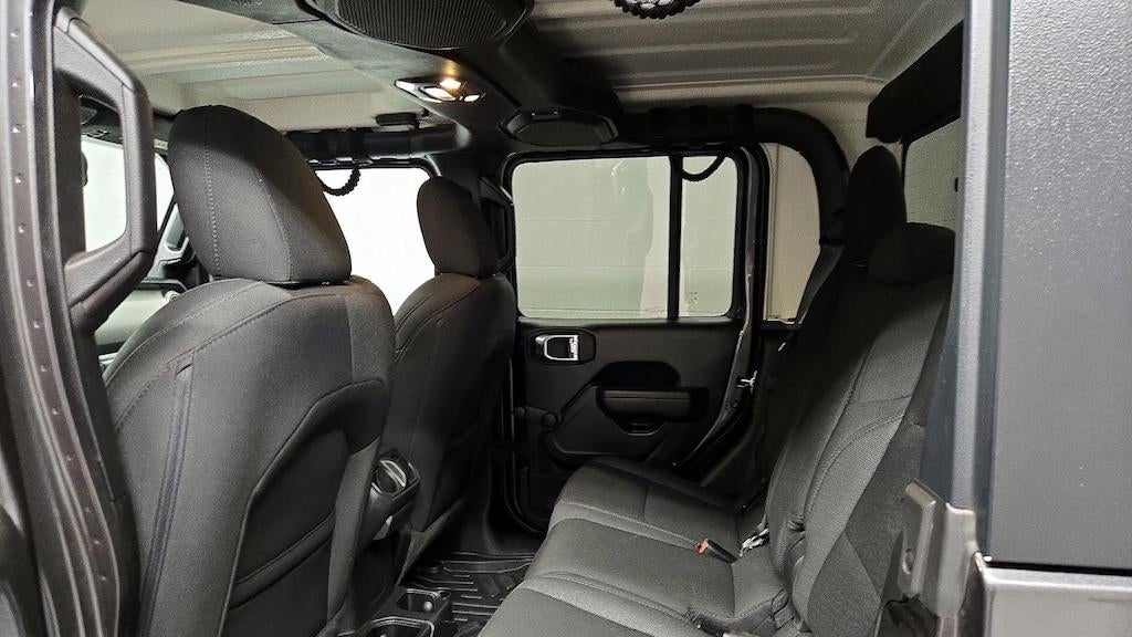 2023 Jeep Gladiator Sport