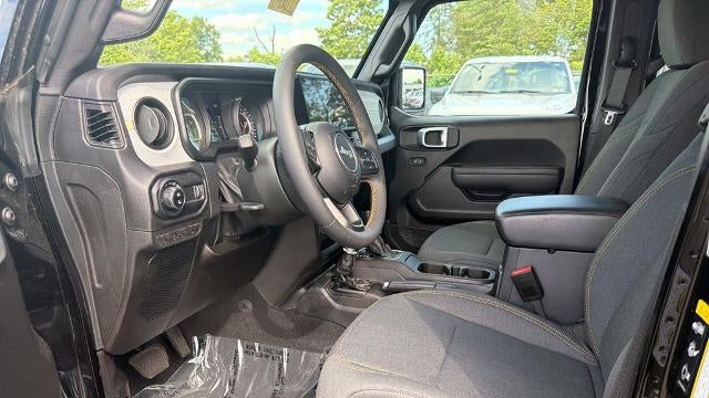 2024 Jeep Gladiator Sport S