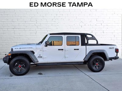 2020 Jeep Gladiator 4X4 Sport S 4DR Crew Cab 5.0 FT. SB