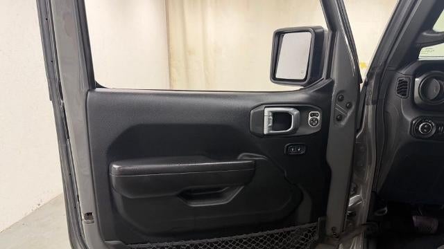 2020 Jeep Gladiator Sport Altitude