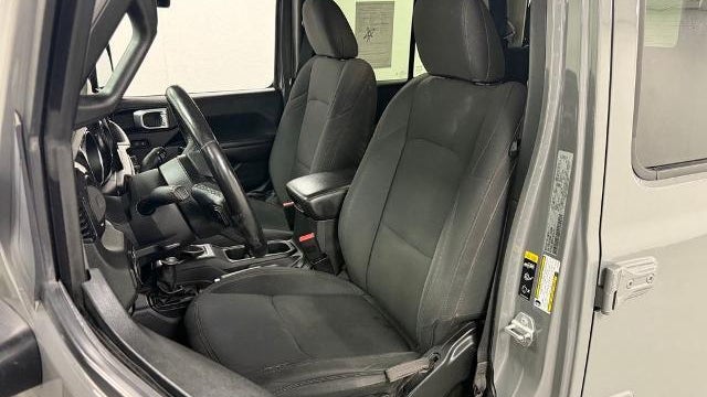 2020 Jeep Gladiator Sport Altitude