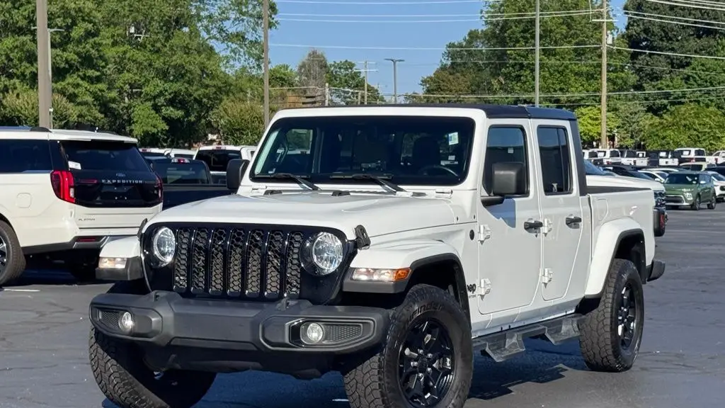 2021 Jeep Gladiator Sport