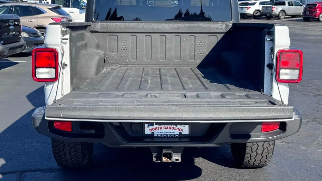 2021 Jeep Gladiator Sport