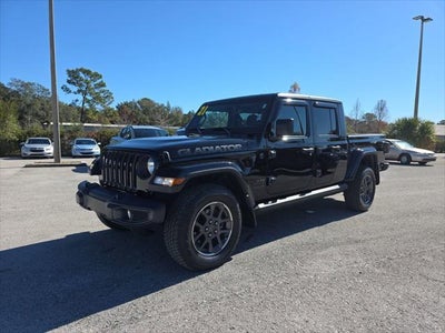 2021 Jeep Gladiator 4X4 Sport 4DR Crew Cab 5.0 FT. SB