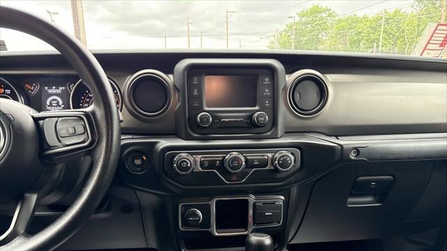 2021 Jeep Gladiator Sport