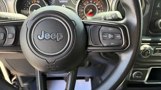 2021 Jeep Gladiator Sport