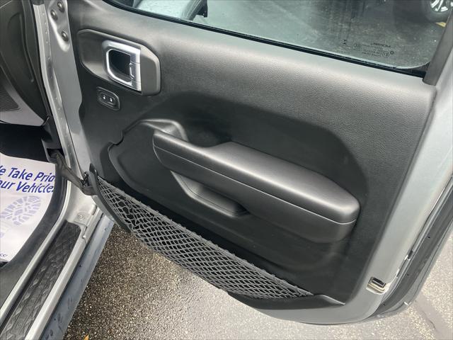 2021 Jeep Gladiator - $24,069