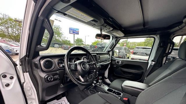 2022 Jeep Gladiator Altitude