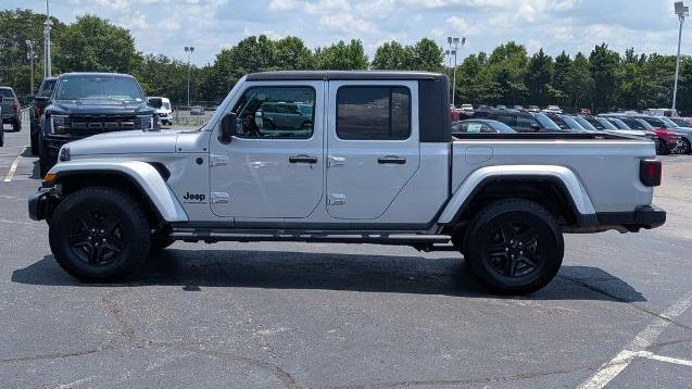 2023 Jeep Gladiator Sport