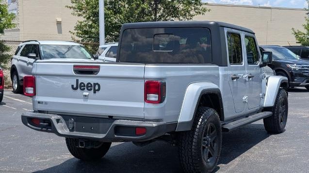 2023 Jeep Gladiator Sport