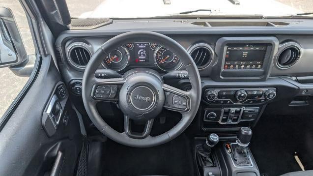 2023 Jeep Gladiator Sport