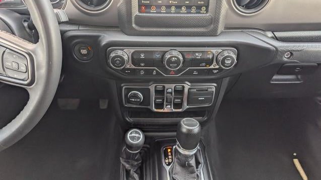 2023 Jeep Gladiator Sport