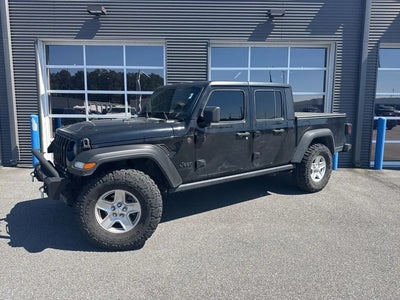 2023 Jeep Gladiator 4X4 Sport 4DR Crew Cab 5.0 FT. SB