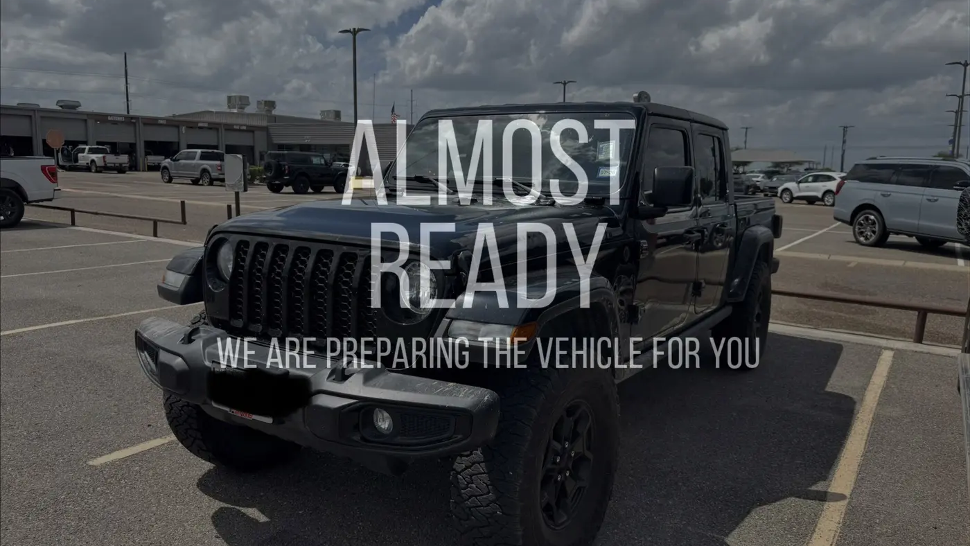 2023 Jeep Gladiator Sport