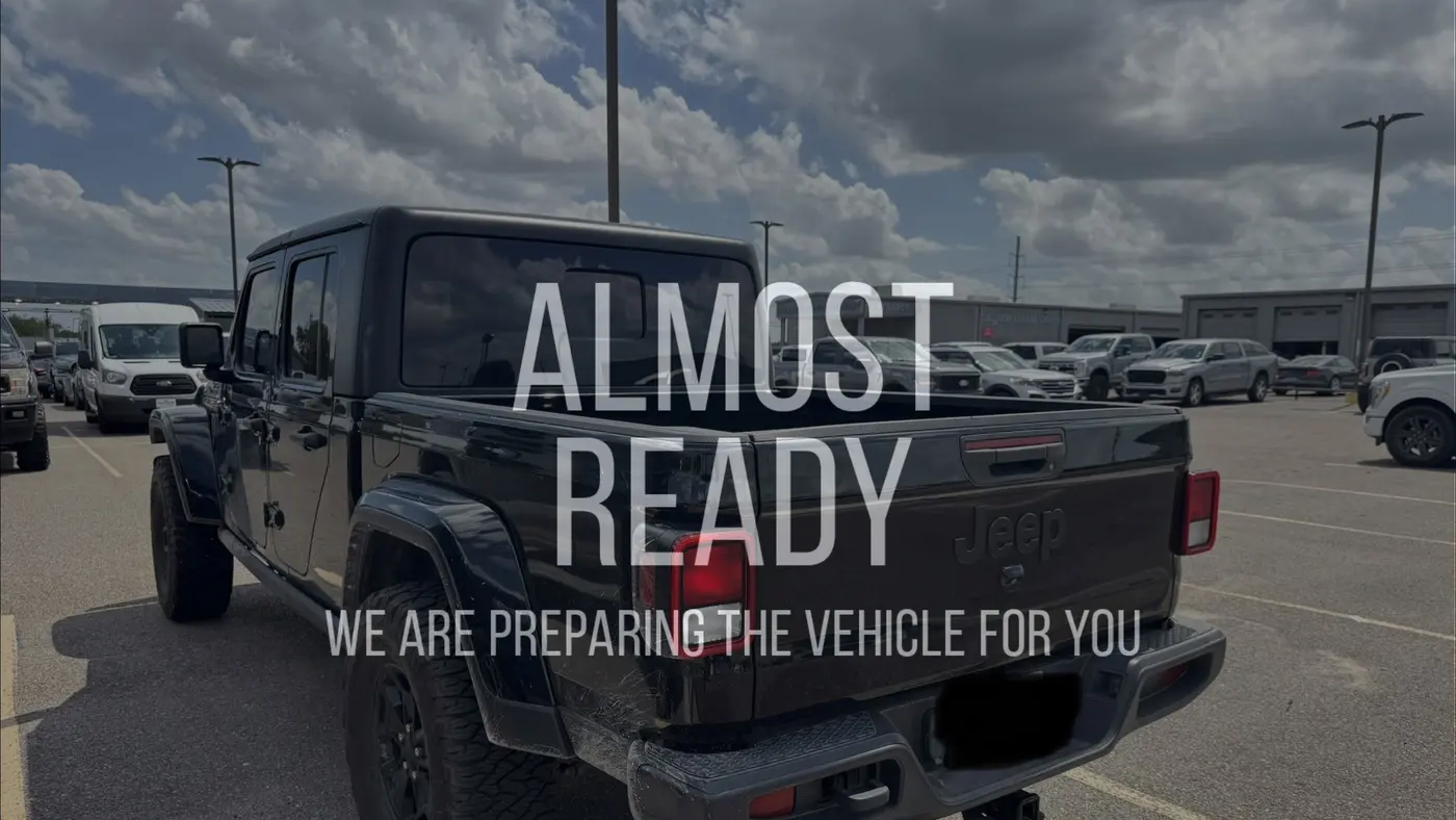 2023 Jeep Gladiator Sport