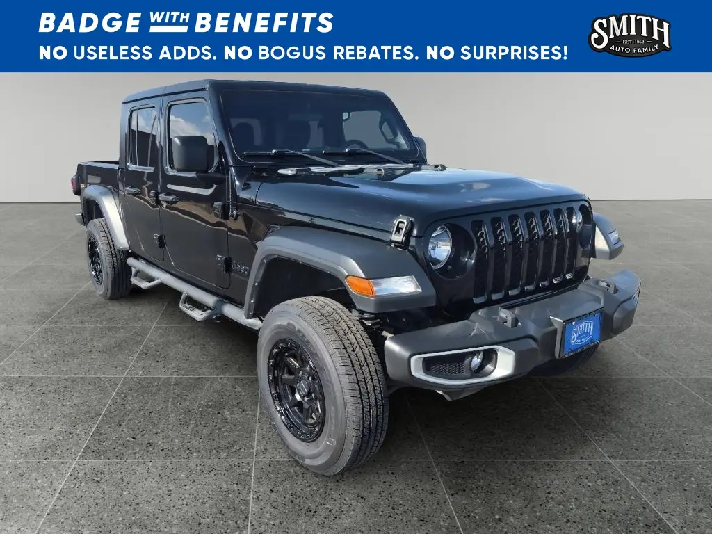 2023 Jeep Gladiator - $30,960