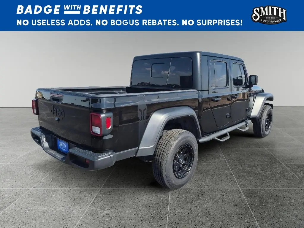 2023 Jeep Gladiator - $30,960