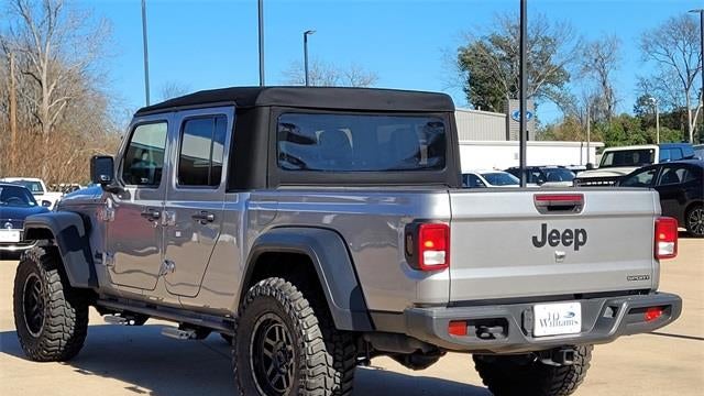 2020 Jeep Gladiator Sport