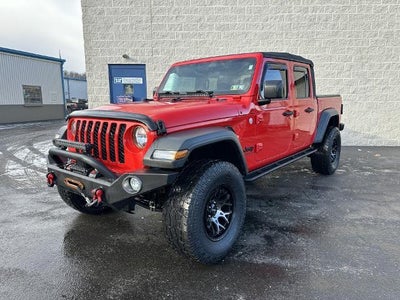 2020 Jeep Gladiator 4X4 Sport Altitude 4DR Crew Cab 5.0 FT. SB