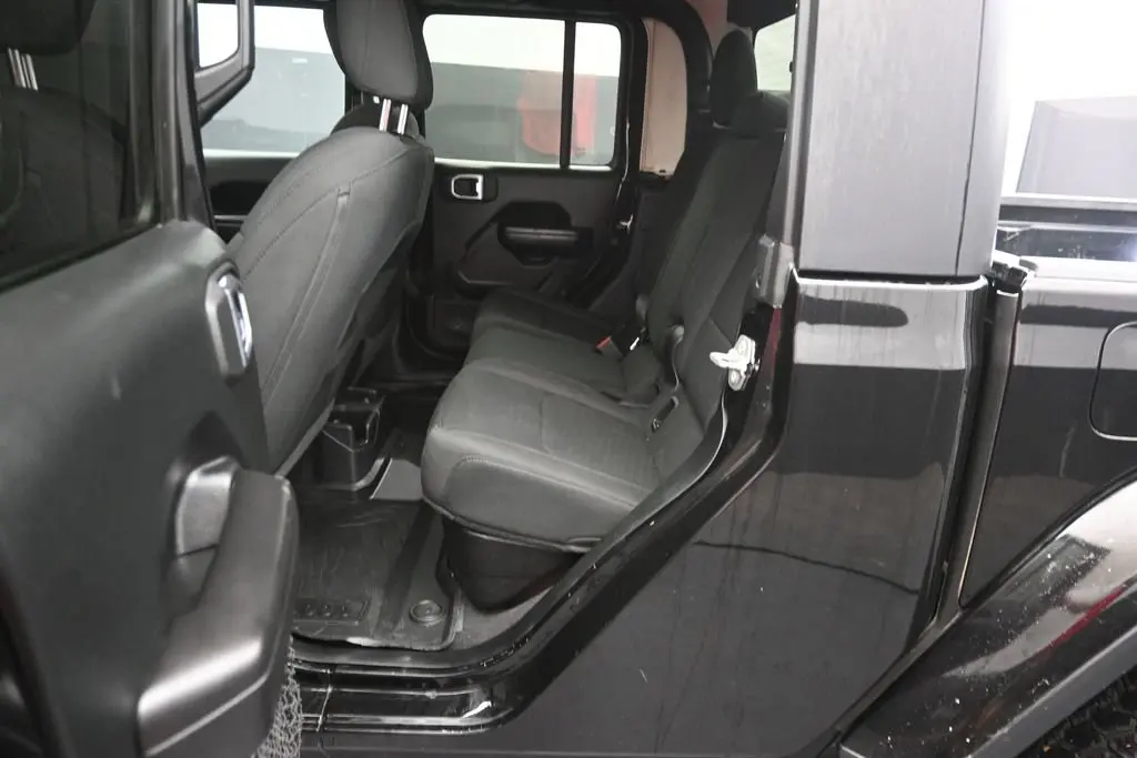 2021 Jeep Gladiator - $22,880