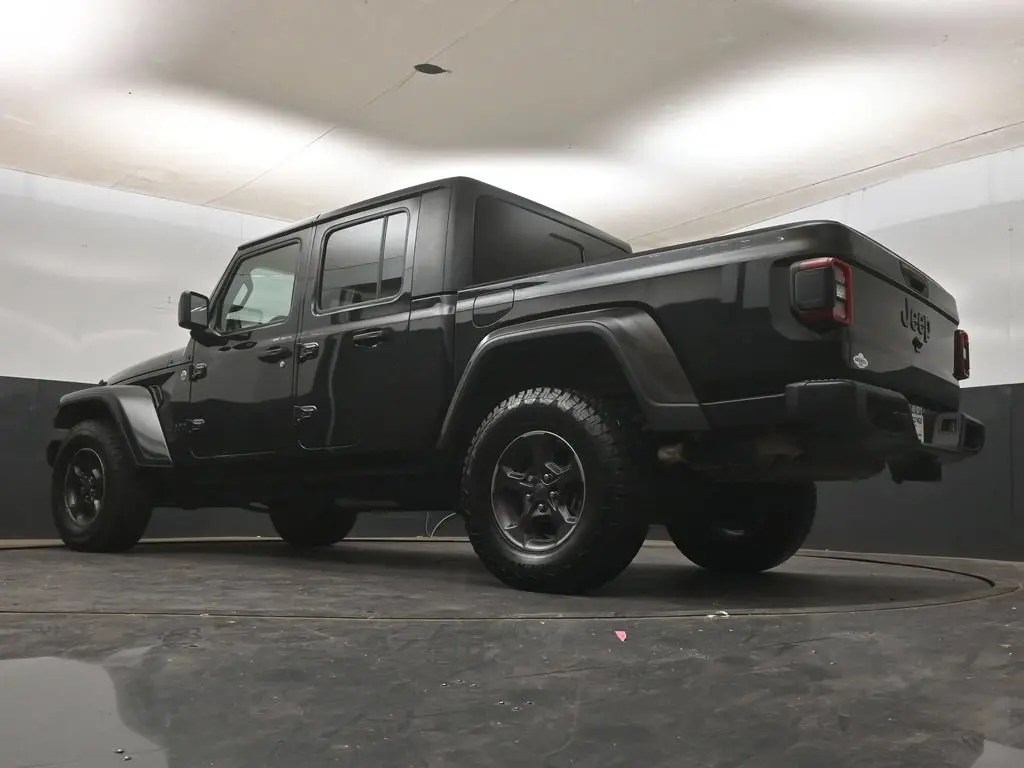 2021 Jeep Gladiator - $22,880