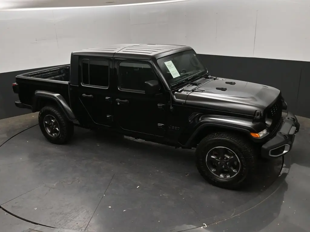 2021 Jeep Gladiator - $22,880
