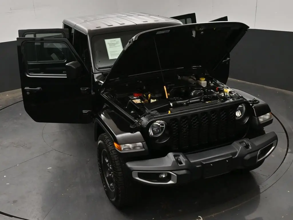 2021 Jeep Gladiator - $22,880