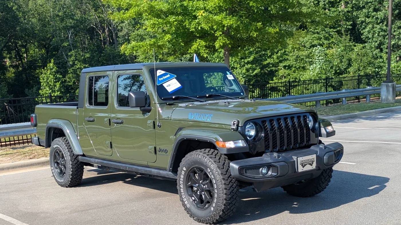 2021 Jeep Gladiator Sport