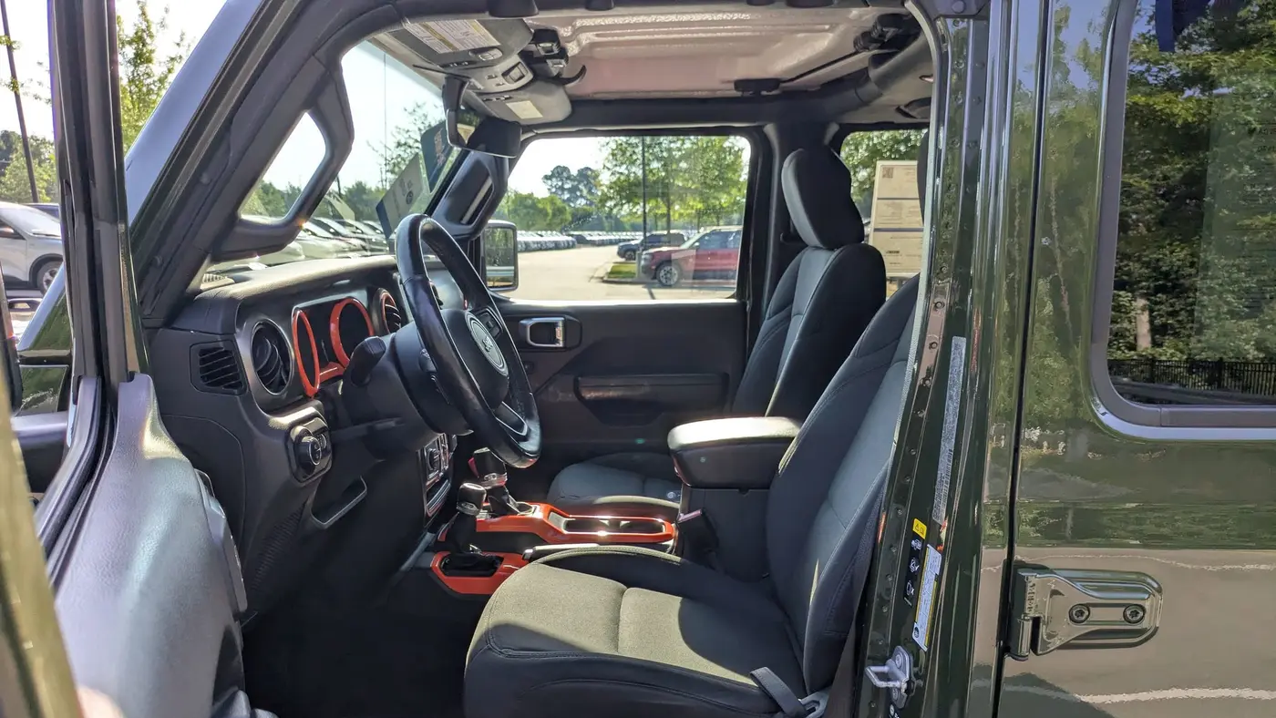 2021 Jeep Gladiator Sport