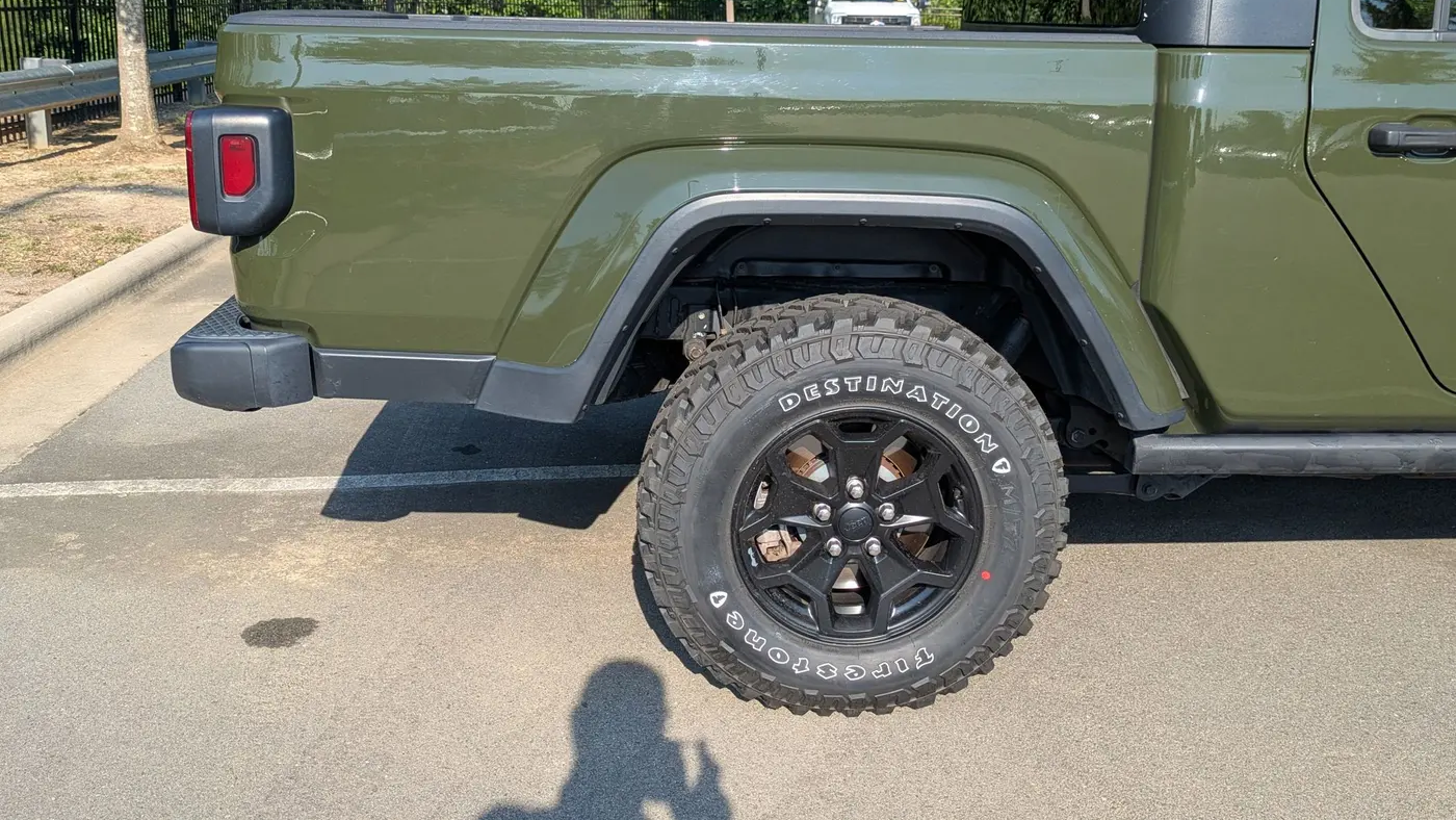 2021 Jeep Gladiator Sport