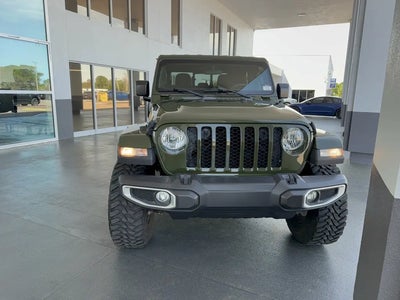 2023 Jeep Gladiator 4X4 Sport 4DR Crew Cab 5.0 FT. SB