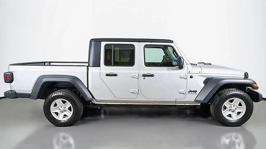 2023 Jeep Gladiator Freedom