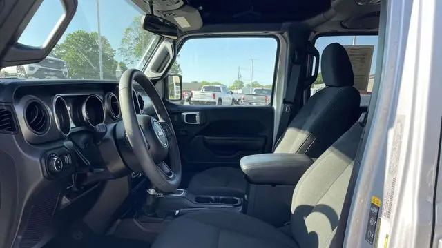 2023 Jeep Gladiator Freedom