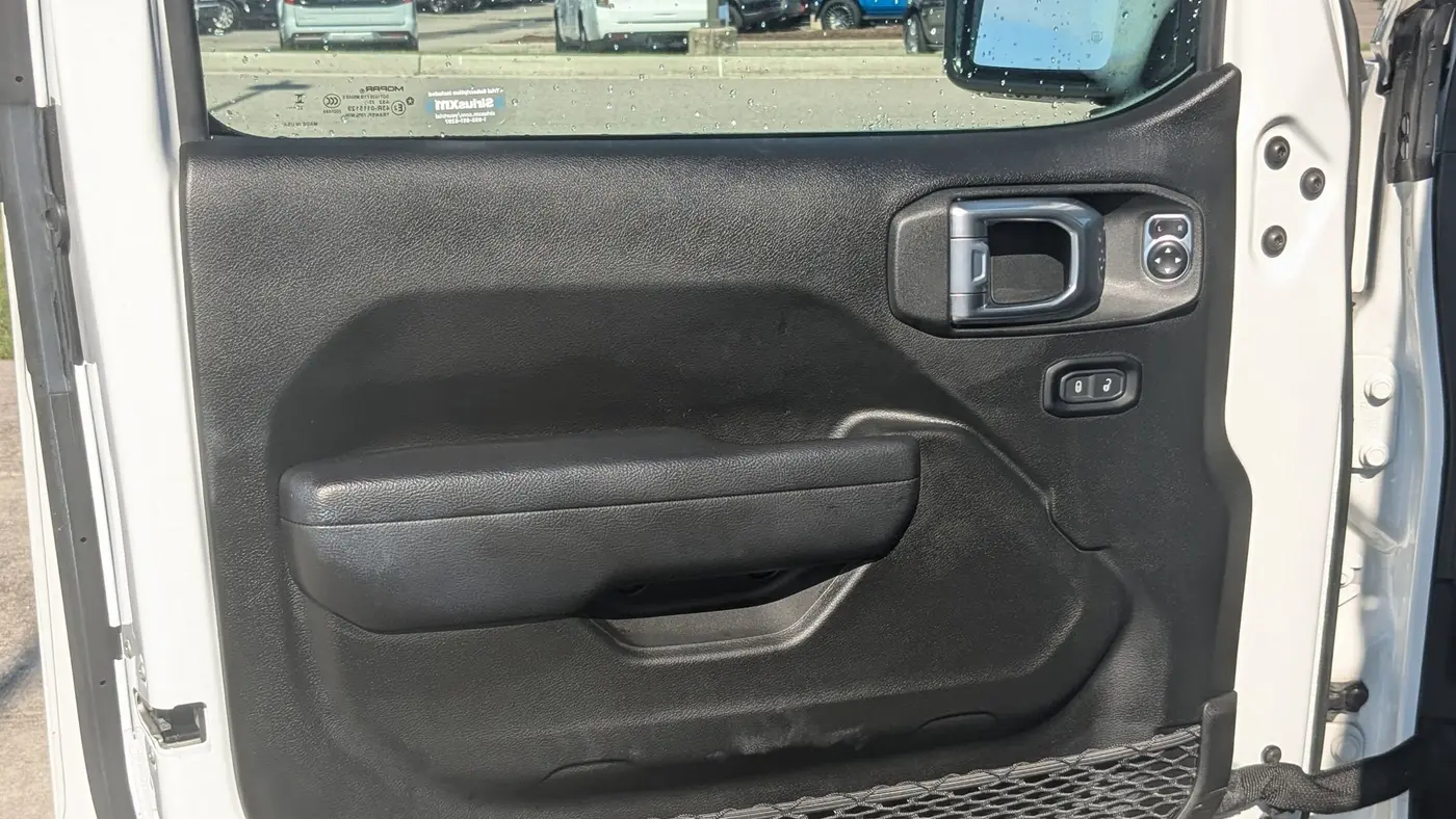 2023 Jeep Gladiator Sport