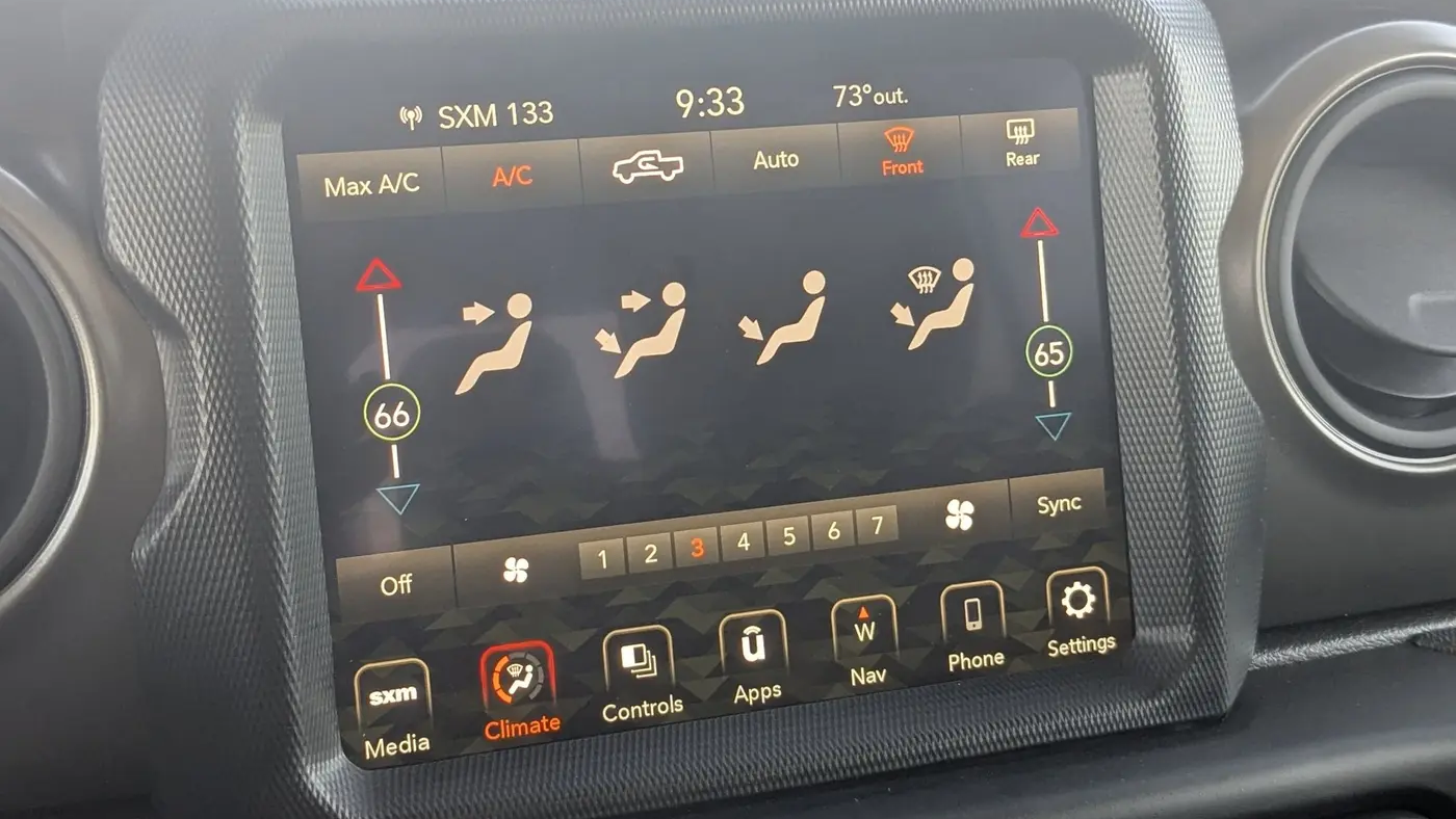 2023 Jeep Gladiator Sport