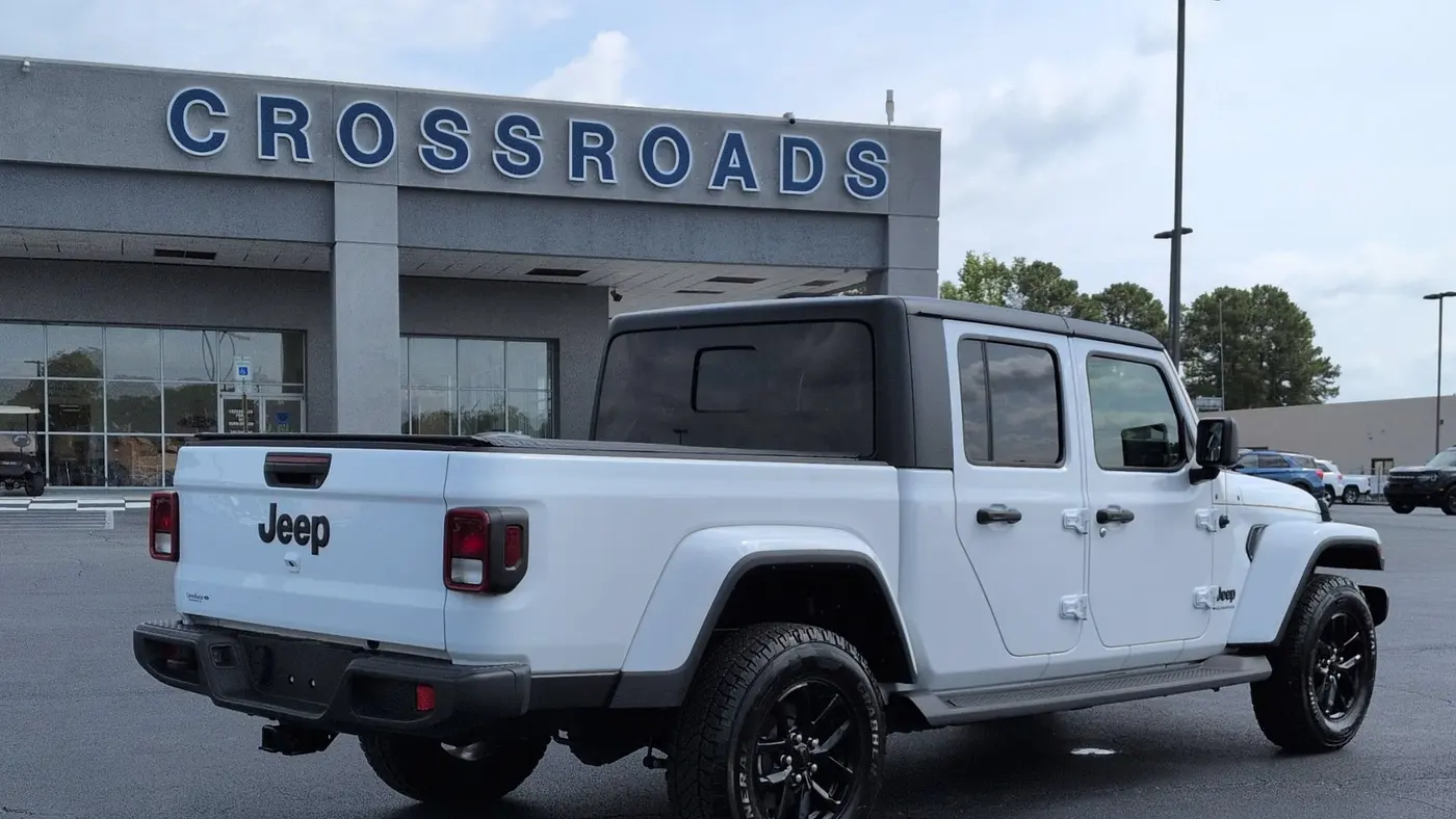2023 Jeep Gladiator Freedom