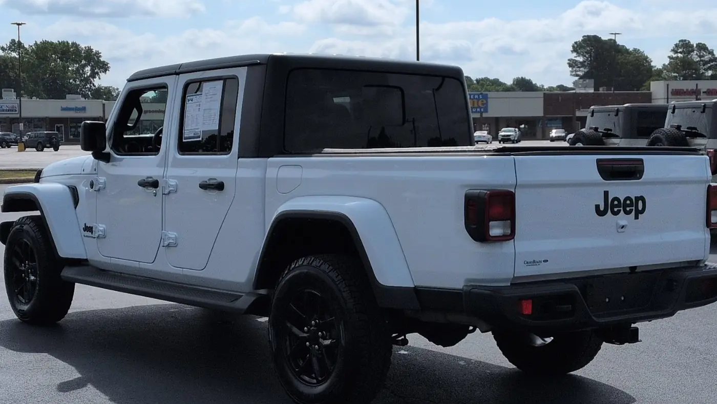 2023 Jeep Gladiator Freedom