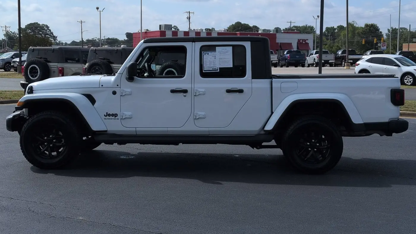 2023 Jeep Gladiator Freedom