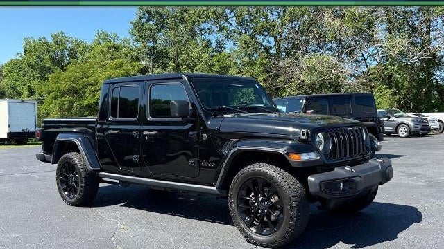 Preowned 2024 Jeep Gladiator Texas Trail for Sale