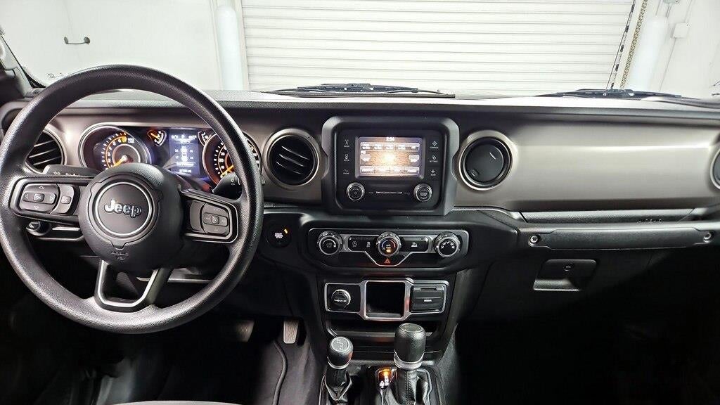 2020 Jeep Gladiator Sport