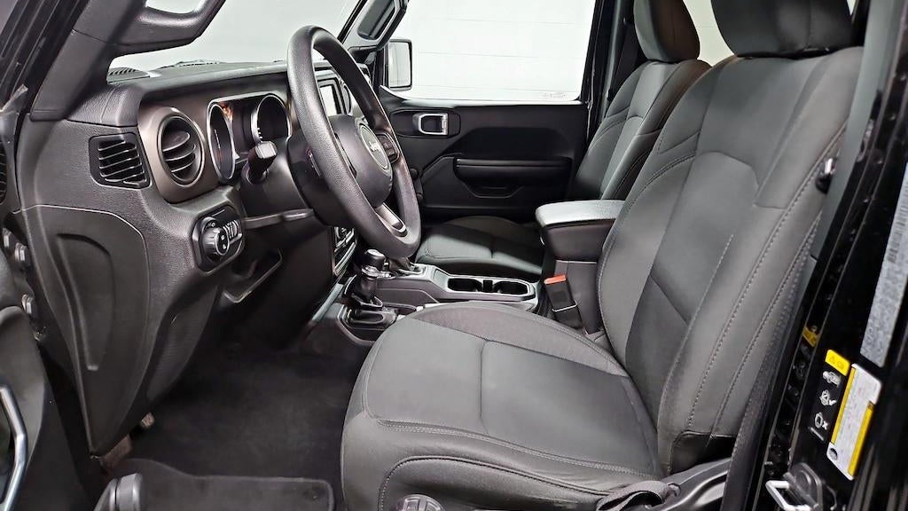 2020 Jeep Gladiator Sport