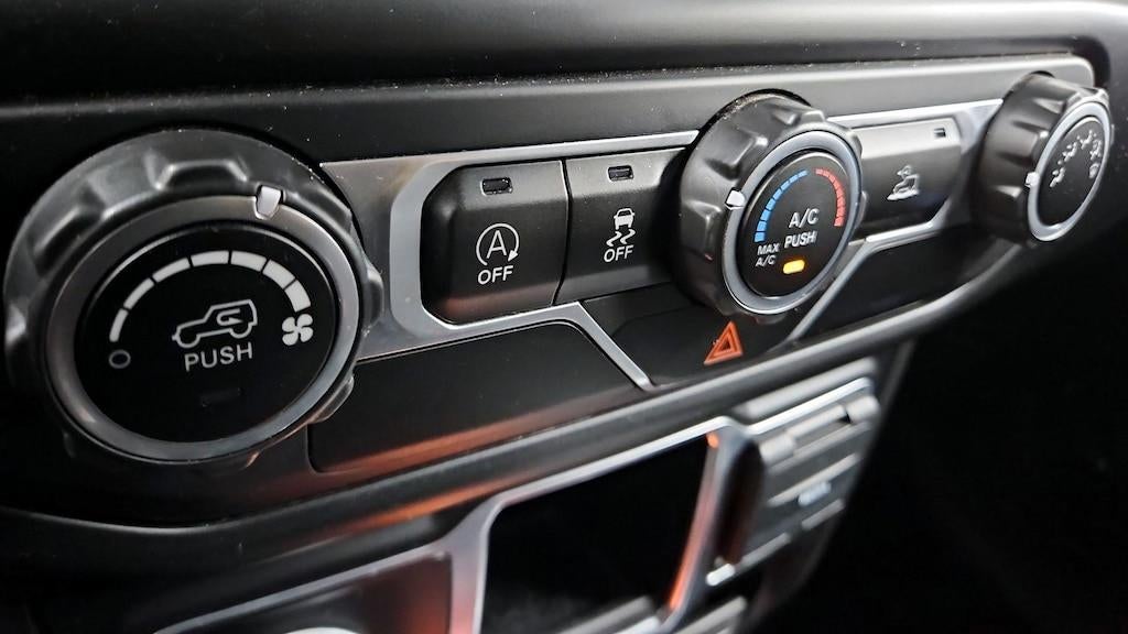 2020 Jeep Gladiator Sport