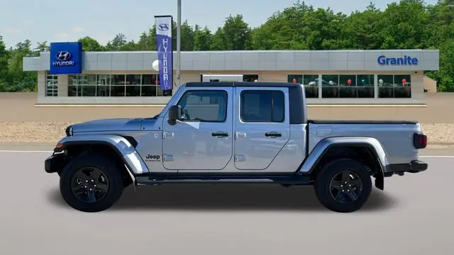 2020 Jeep Gladiator Sport