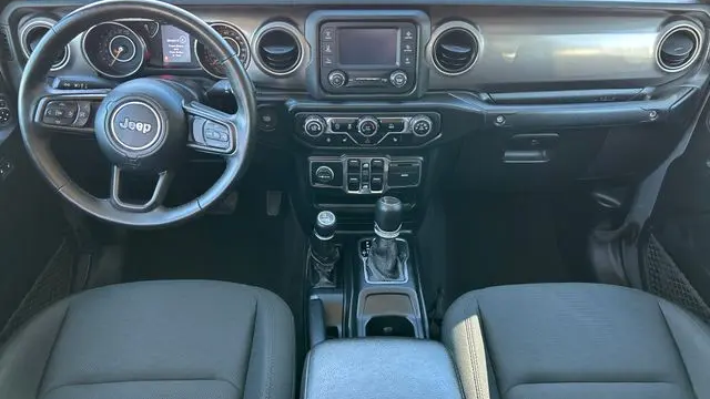 2020 Jeep Gladiator Sport